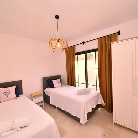 Villa Capella 2 *